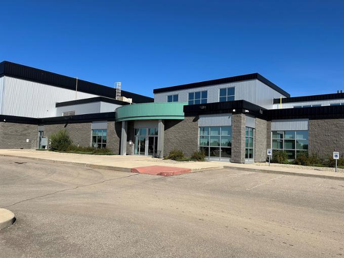 A wide shot of the front of a college building