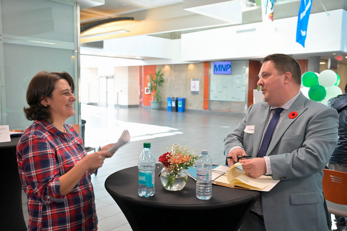 Student speaking to employer