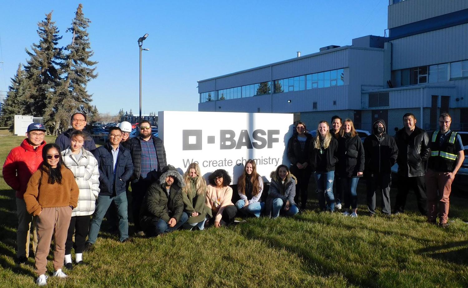 Group photo of students, faculty, and BASF staff at the 2023 University of Regina BASF tour. 