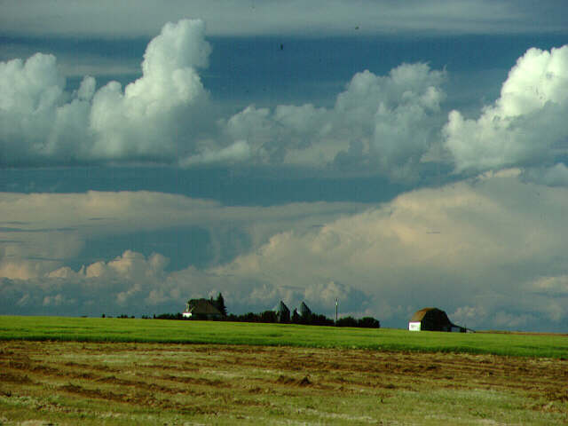 clouds2.jpg - 34.48 K